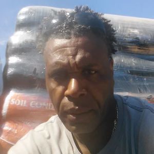 Meet your Posher, Derwin